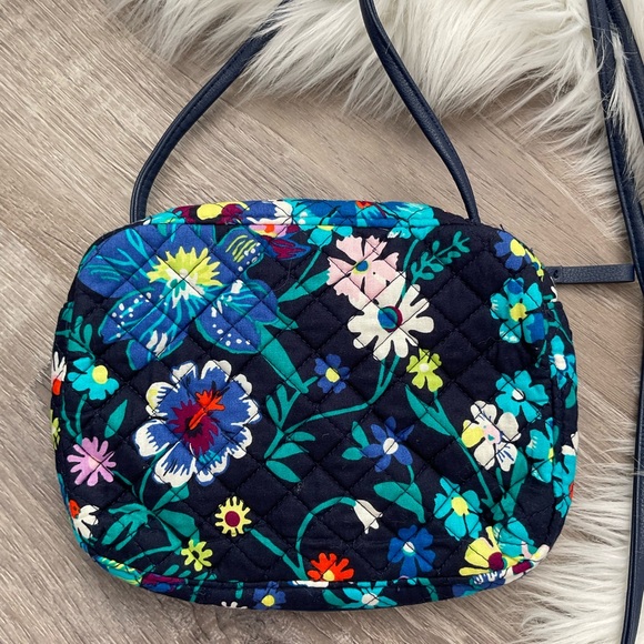 NWT VERA BRADLEY Iconic RFID Little Crossbody Moonlight Garden - Picture 3 of 9